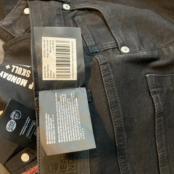 Cheap Monday Black Coal High Skin Snapbacks -26/32 - Picture 2 of 7